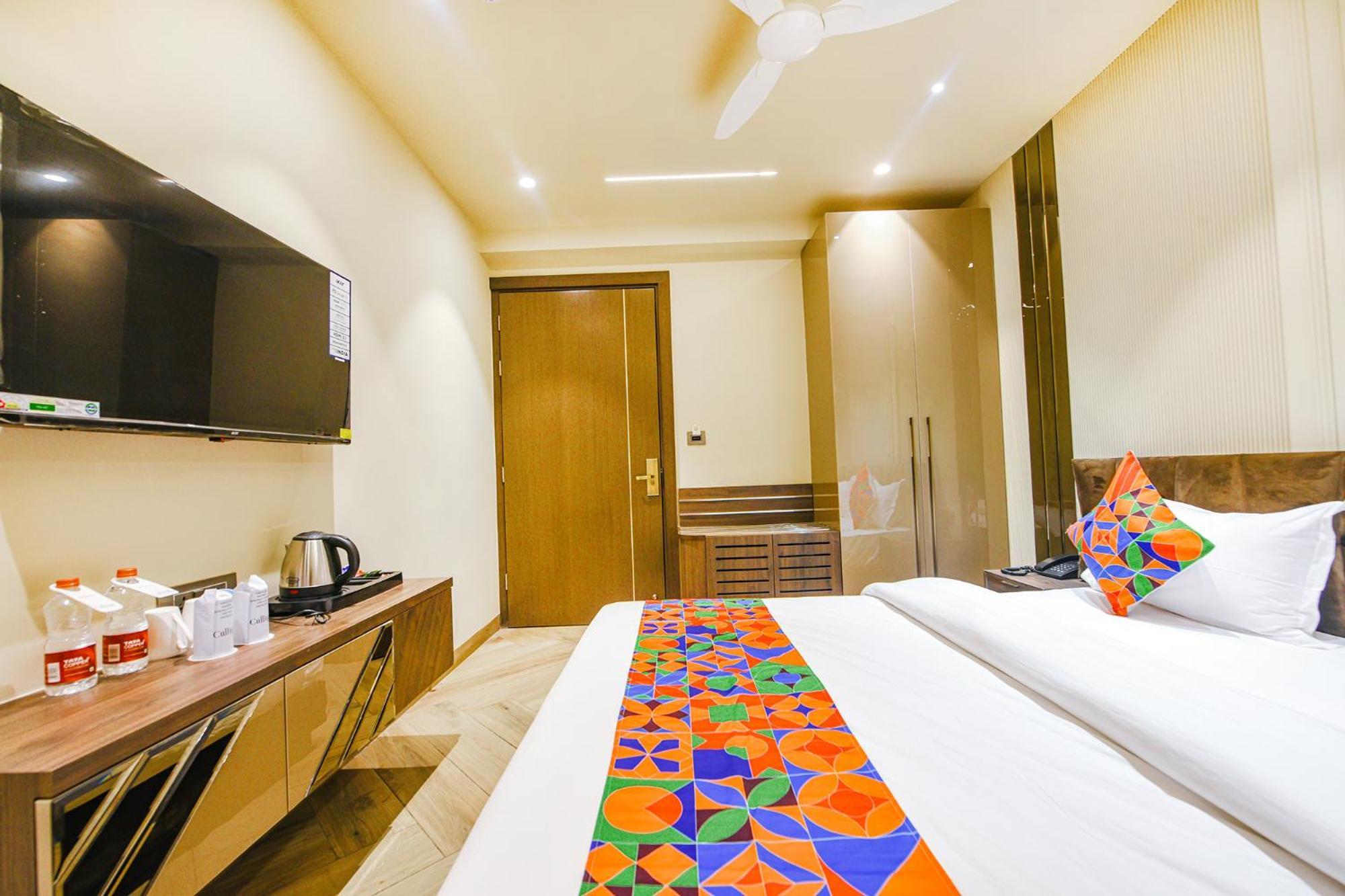Fabhotel Prime Qotel Janakpuri Delhi Kültér fotó