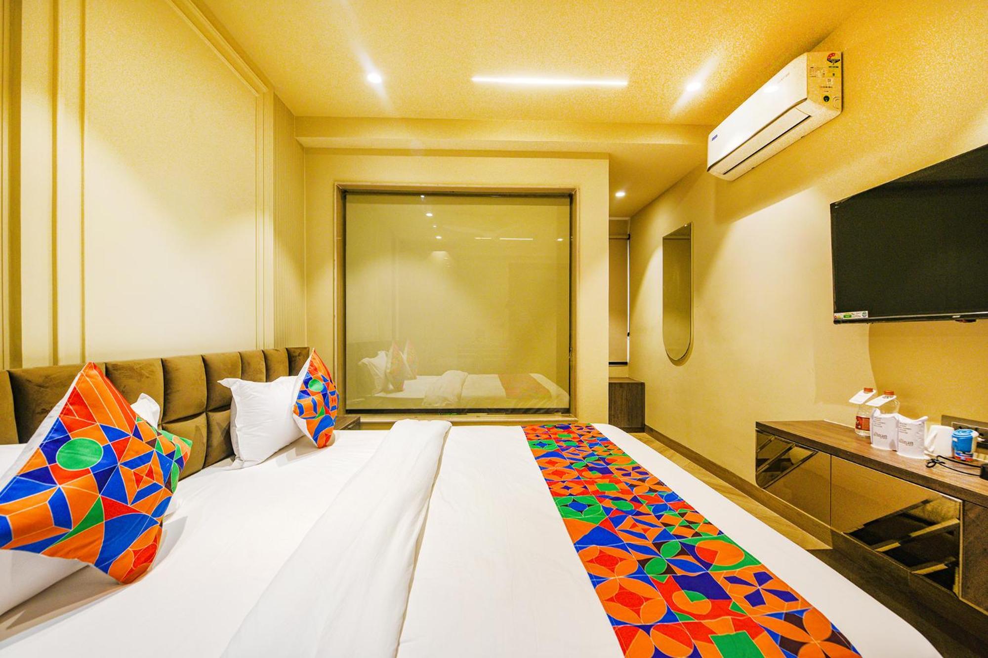 Fabhotel Prime Qotel Janakpuri Delhi Kültér fotó